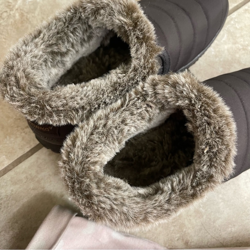 Minnetonka Tulsa Check Faux Fur Slip On Brown Quilted Nylon 69002 Womens Size 10 - Picture 7 of 12